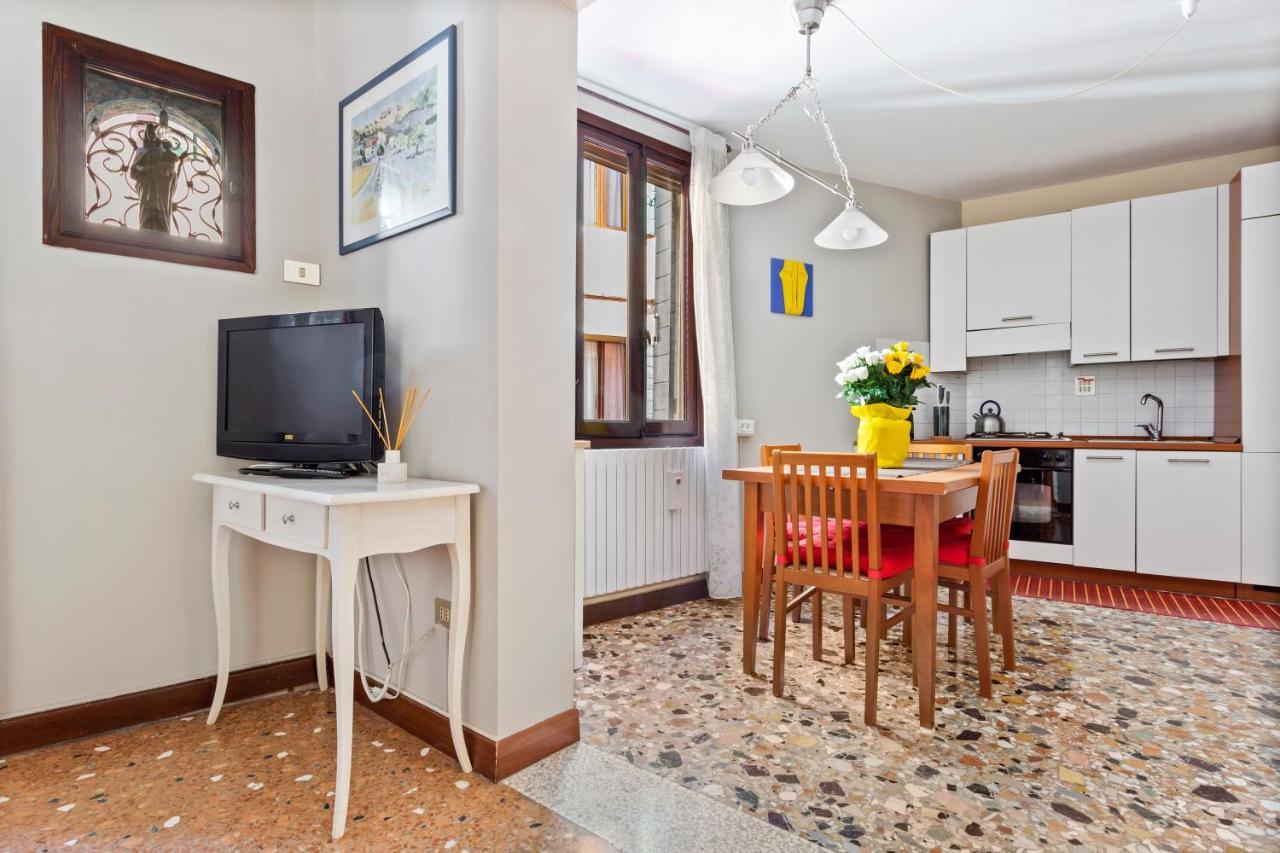 Castello Cozy Apart X4 - Calle Crosera Βενετία Εξωτερικό φωτογραφία